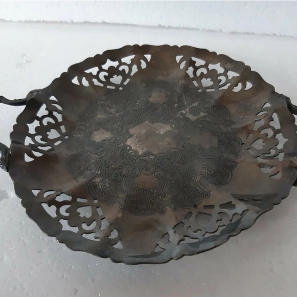 Plate, BENEDICT PROCTOR CO.  Trenton Ontario - Canada a branch of Benedict MFG - Picture 4 of 9